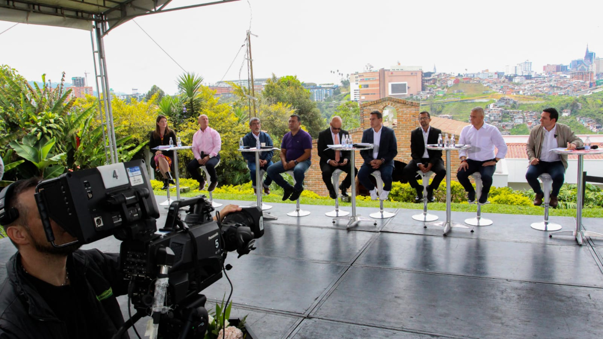 Los candidatos a la Alcaldía de Manizales en el Gran Debate 2023.