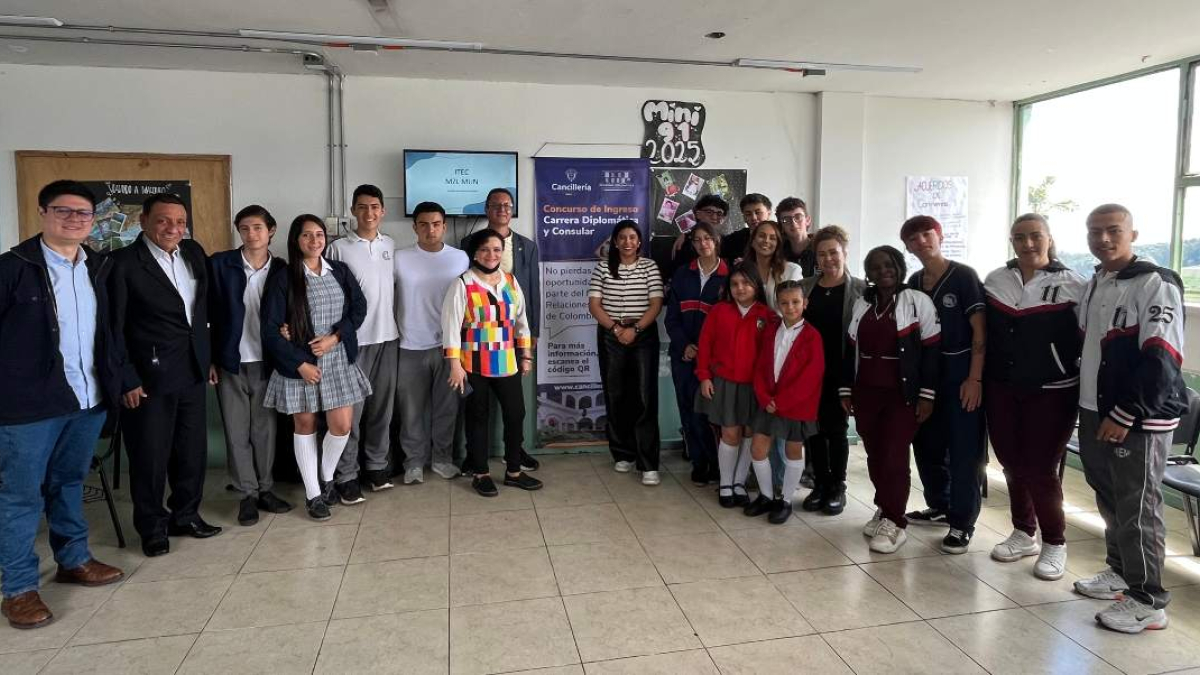 Actores involucrados en la construcción del primer modelo ONU de colegios públicos de Manizales.