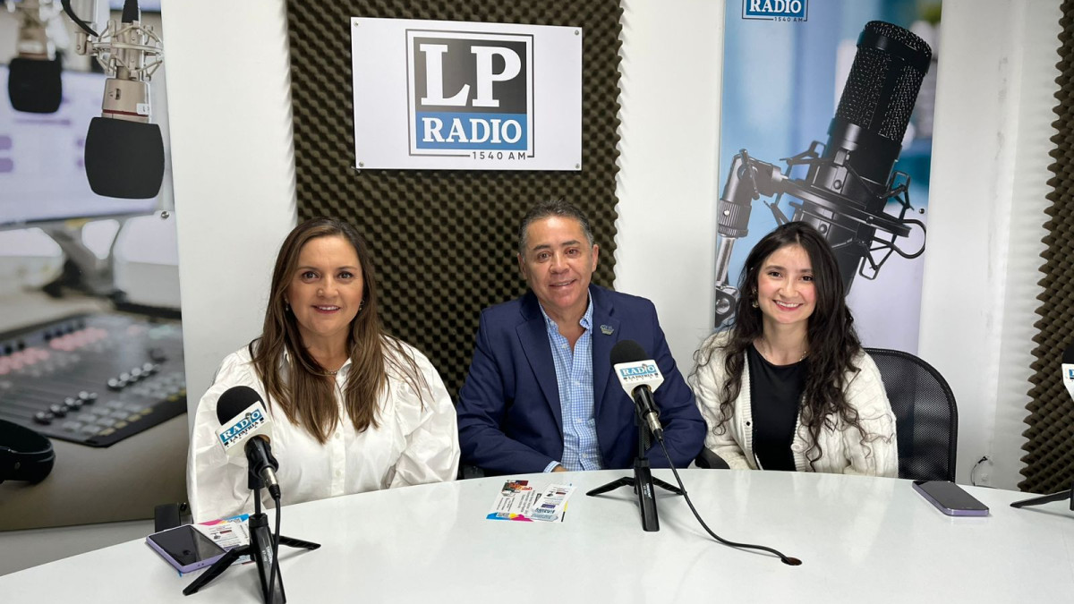 María del Carmen Vergara, Santiago Giraldo Llano y Angie Lorena Bedoya Salazar, integrantes de Silver Vive Manizales. 