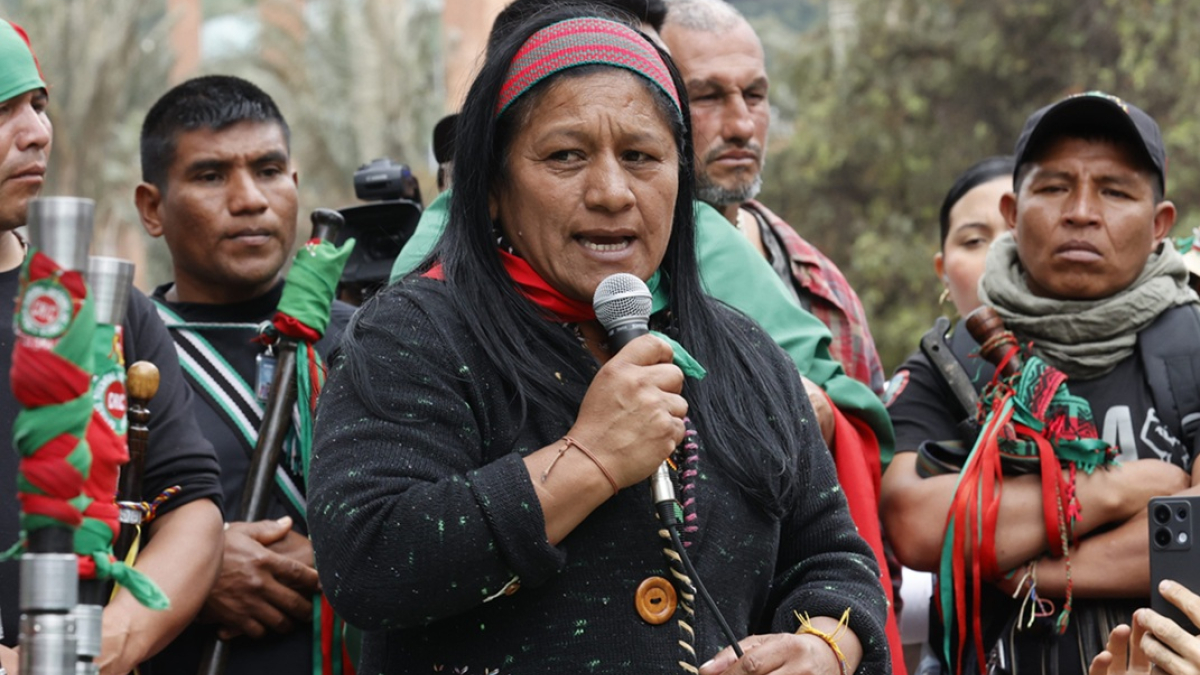 La senadora indígena Aida Quilcué, líder social perseguida en el Cauca. Hasta al esposo se lo asesinaron. 
