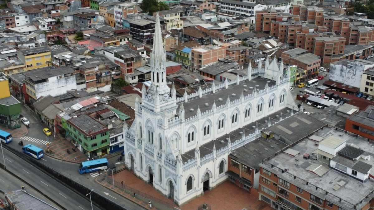 El templo de Los Agustinos, 125 años después de construido, es una joya semigótica, que custodia una parte del Centro de Manizales.