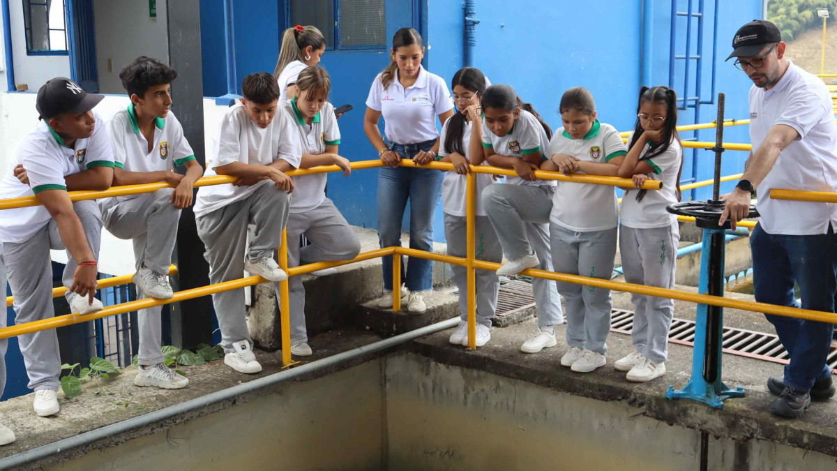 Mes de la Nilez en Palestina