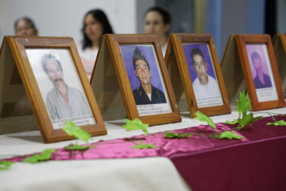 Buscan identificar víctimas