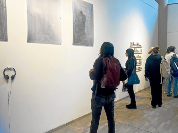 Se realiza en Manizales el Festival Internacional de la Imagen, que ofrece hoy en el Teatro Los Fundadores el seminario internacional (de 9:00 a.m. a 2:30 p.m.), puentes sonoros (de 3:00 p.m. a 5:00 p.m.) y paisajes sonoros (desde las 7:00 p.m.). Este es un espacio que completa 24 años de realización, en el que el arte y la tecnología se reúnen como ejercicio de creación.