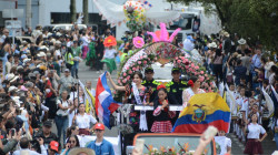 Las candidatas al Reinado Internacional del Café, encarretadas con un rocío de elogios