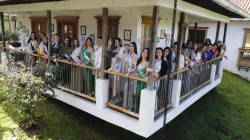 Paraje natural en la Reserva Forestal de Río Blanco con las reinas del café 