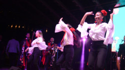 Tunas y boleros, para bailar en la Feria 