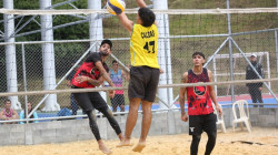 Polideportivo: se vienen las semifinales en voleibol arena y microfútbol