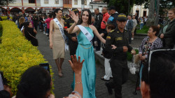 Saludo real y metropolitano de las candidatas al Reinado del Café en Villamaría 