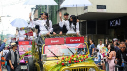 Llegaron las reinas y se paró el tráfico en este municipio de Caldas: Reinado Internacional del Café
