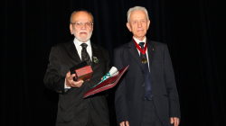 Reconocimiento al maestro Humberto Gallego