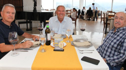 Almuerzos en el Club Manizales