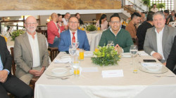 Celebración del Día del Periodista en el Club Manizales