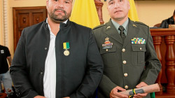 Óliver Alexánder Pescador y Juan Pablo Hurtado, reconocidos por la Asamblea de Caldas