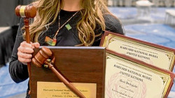 Manizaleña reconocida con premio internacional