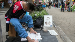 El dibujante de la calle Junín de Medellín