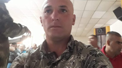 Se enterró un vidrió al caer y murió desangrado