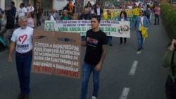 Para aplaudir los 100 días de Petro