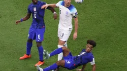 Estados Unidos exhibe las costuras inglesas con empate 0-0