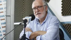 "Se fracasó en el programa de vivienda de Caldas": senador y exgobernador Guido Echeverri