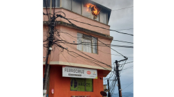Atienden incendio en vivienda del barrio El Bosque de Manizales