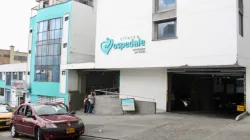 Colaboradores de la Clínica Ospedale, inconformes