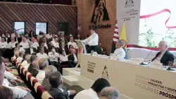 Entre dudas comienza estudio para gerente de Federacafé