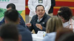 Al alcalde de Manizales, Carlos Mario Marín, le realizaron una cirugía en los ojos 