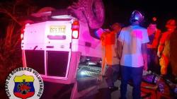 Camioneta se volcó en zona rural de Filadelfia