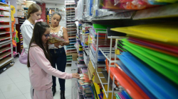 Papelerías de Manizales enfrentan alzas entre el 40% y el 60% en los útiles escolares