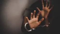 En diciembre le disparó y esta semana la golpeó: ataque a mujer en Manzanares