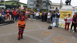 Vuelta a las reformas de Petro: unas 200 personas se reunieron en el Parque Caldas