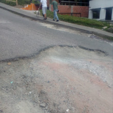 En Bosques del Norte piden arreglo de calles