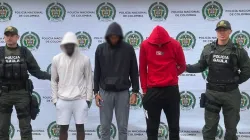 Capturaron a tres jugadores del Once Caldas por extorsionar a una universitaria