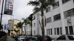 Universidad de Caldas: bloqueos por salidas académicas, renuncia de decano e investigación