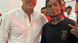 Los insólitos rostros y las polémicas tácticas de los candidatos