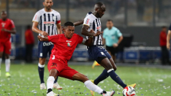 A los líderes de Holocausto y a la prensa no les gustó el Once Caldas ante Alianza Lima