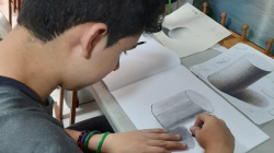 Manuel José le hace frente al Asperger: conozca más de esta condición del espectro autista