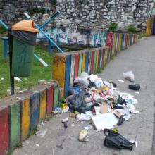 Se tomaron el parque y la calle de basurero en el barrio Colombia de Manizales