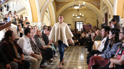 Las artesanías y el turismo se tomaron el Palacio Amarillo de la Gobernación de Caldas