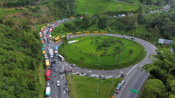 Levantan bloqueo en La Romelia: hay compromiso de reunión con los transportadores