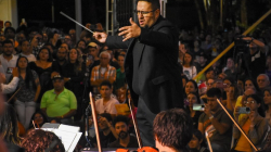 Se estrenó la Orquesta Filarmónica de la U. del Quindío, bajo la batuta de un caldense