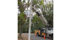 Invama instala alumbrado público en barrios y sectores de Manizales, sepa en qué partes 