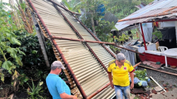Volaron tejas y se incendió contador por vientos y lluvias en municipio de Caldas