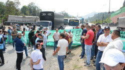 Paro camionero, derrumbes y obras: así está la movilidad en vías de Caldas este miércoles