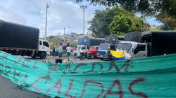 Empresas de transporte en Anserma (Caldas) se unen al paro camionero: hay bloqueos