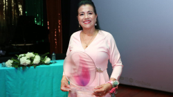 Asociación de Mujeres lleva a María Teresa Saavedra a ser Mujer Confa 2024 