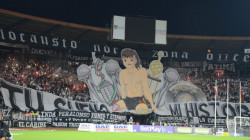 La barra del Once Caldas le respondió a la hinchada del Deportivo Pereira: historia del tifo de Supercampeones