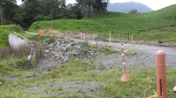 Vía turística cerca del Nevado del Ruiz, en Caldas, con 17 meses de retraso: contratista, en la cuerda floja