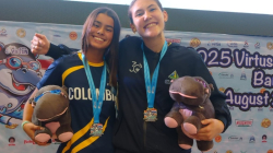 Paranadadora caldense logra medalla de plata en el Campeonato Mundial en Tailandia